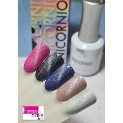 Gel efecto unicornio Fantasy Nails