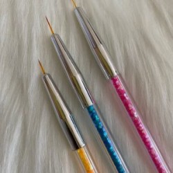 Paquete de 3 pinceles liners con puntero