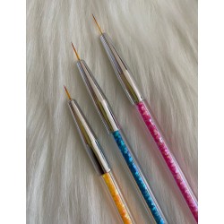 Paquete de 3 pinceles liners con puntero